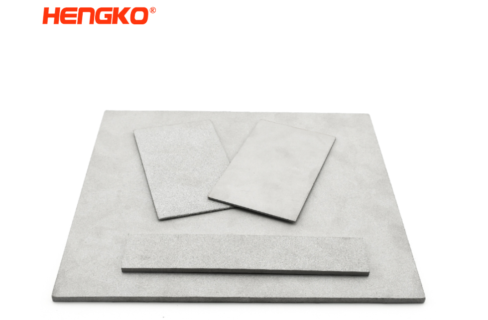 不銹鋼燒結(jié)濾板的應(yīng)用：工業(yè)過濾的卓越之選！